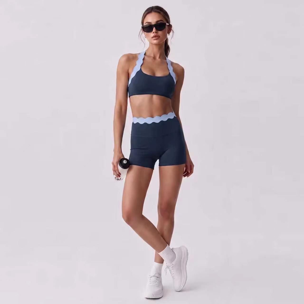 女性用2ピースヨガウェア ツートンカラー スカラップシェルレ - Yoga Fitness Leggings のレビューと価格